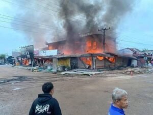 Laos Prepares Military Response Thailand​ after Thai attached